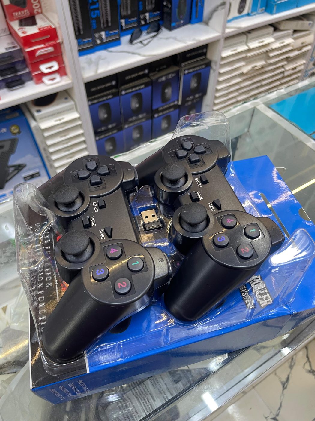 USB twins wireless vibration controller