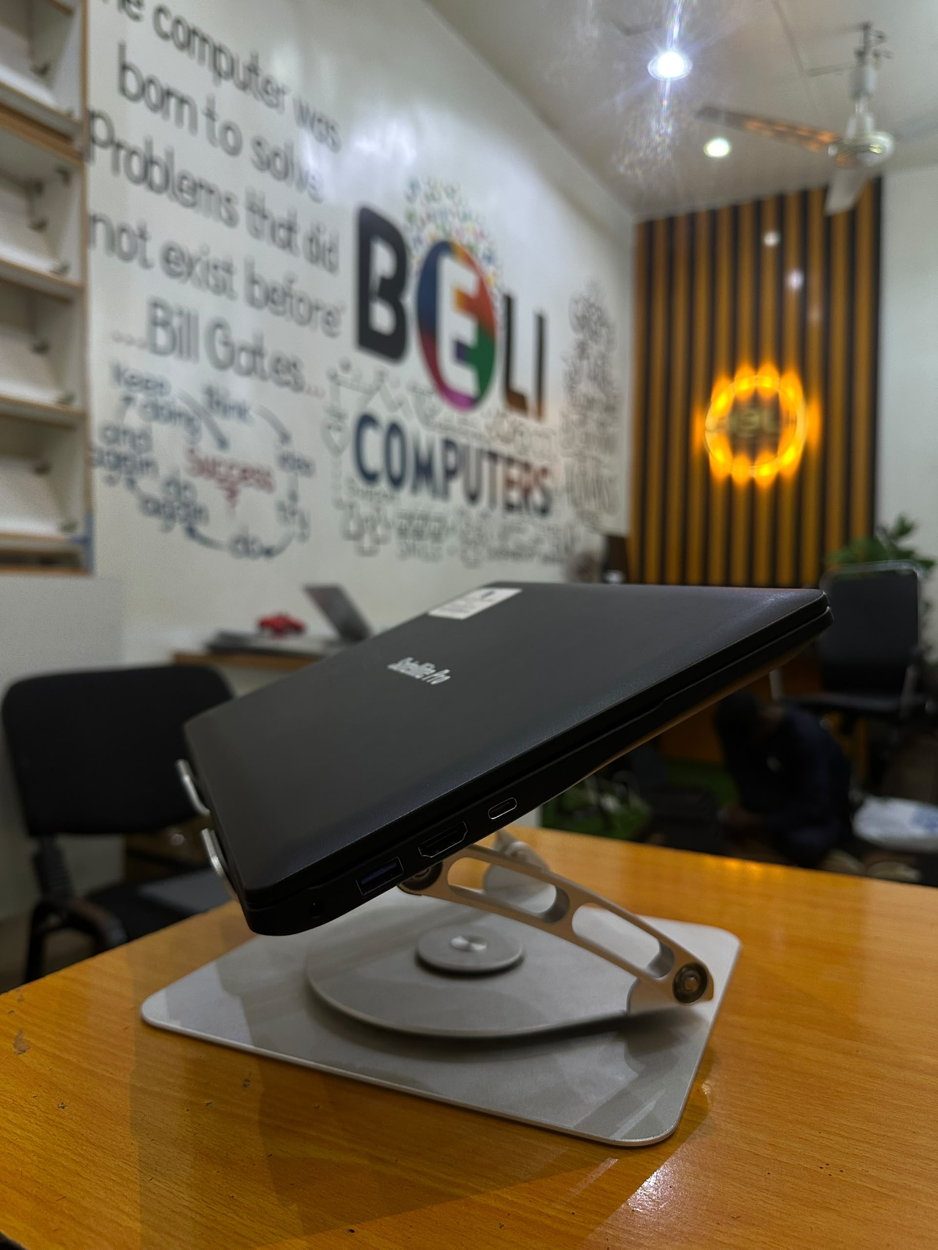Satellite Pro angle