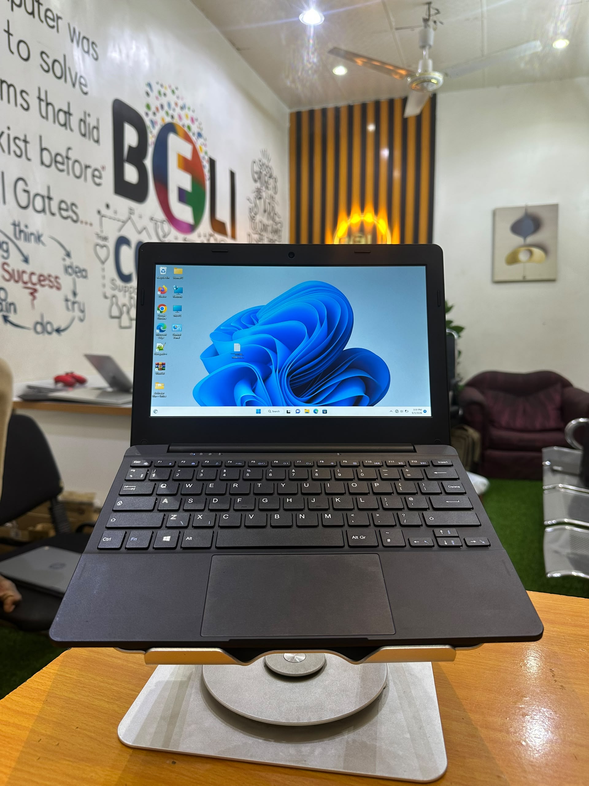 Satellite Pro angle