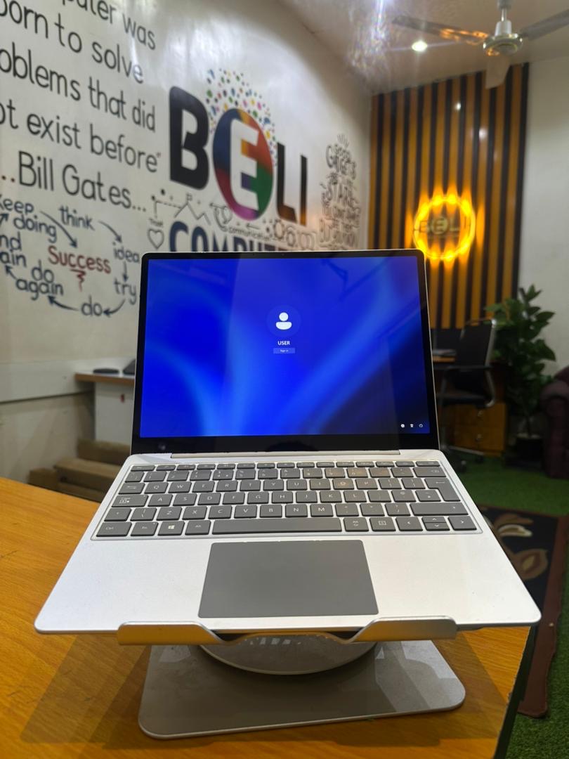 Surface laptop Go angle