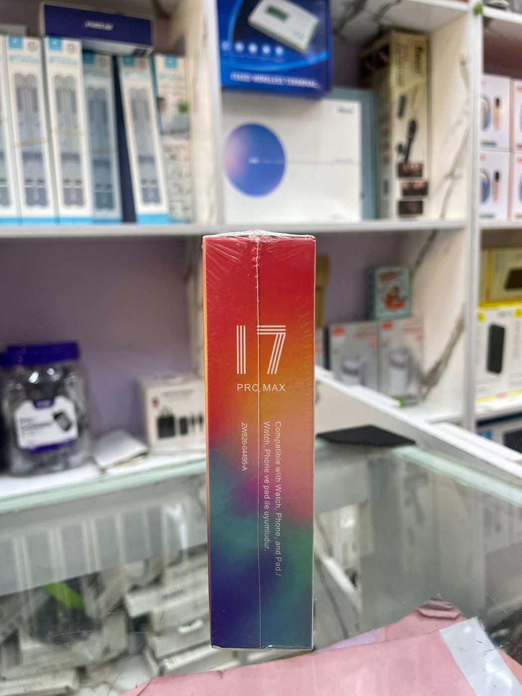 17 PRO MAX angle
