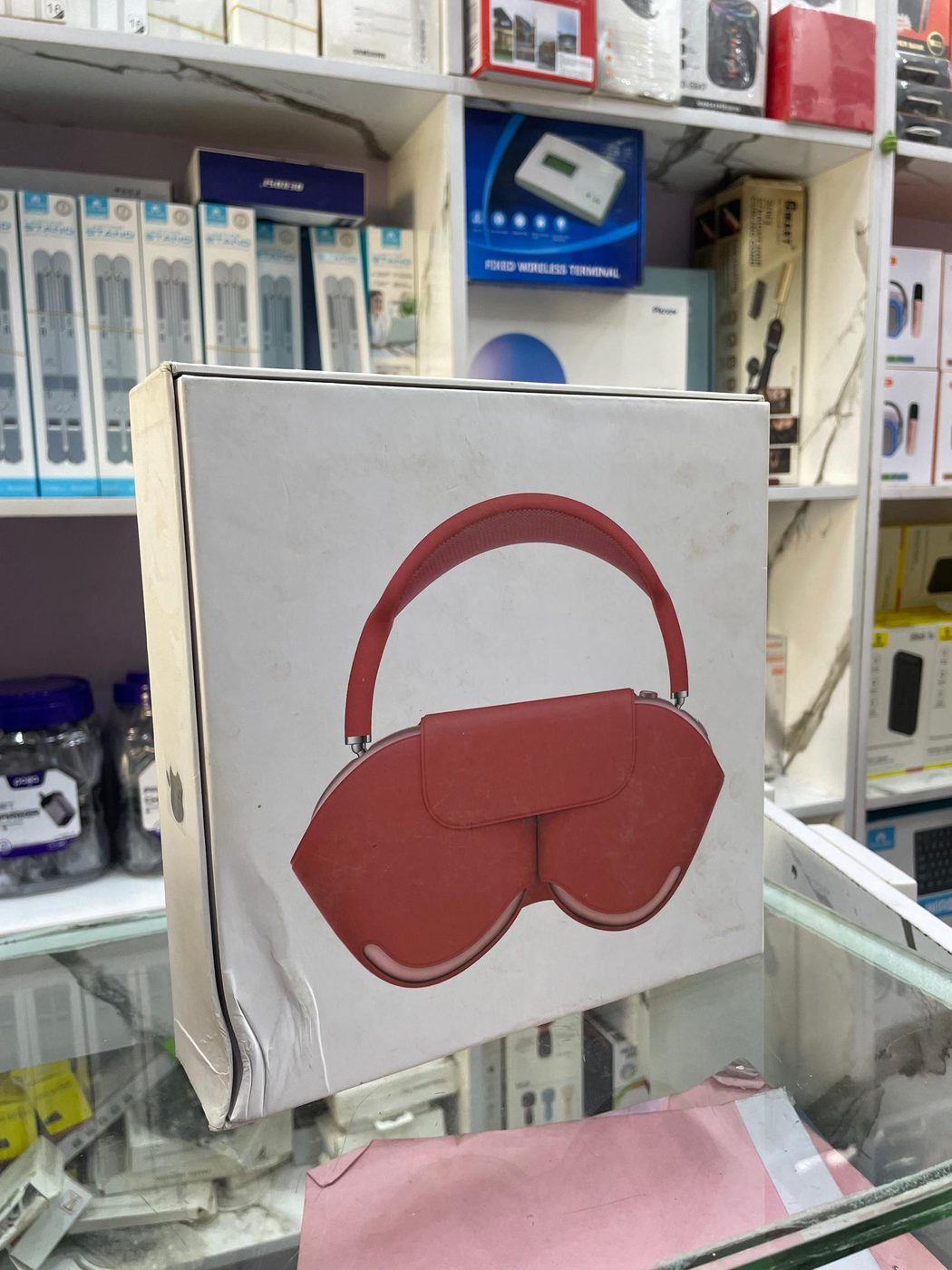 AIRPOD MAX angle