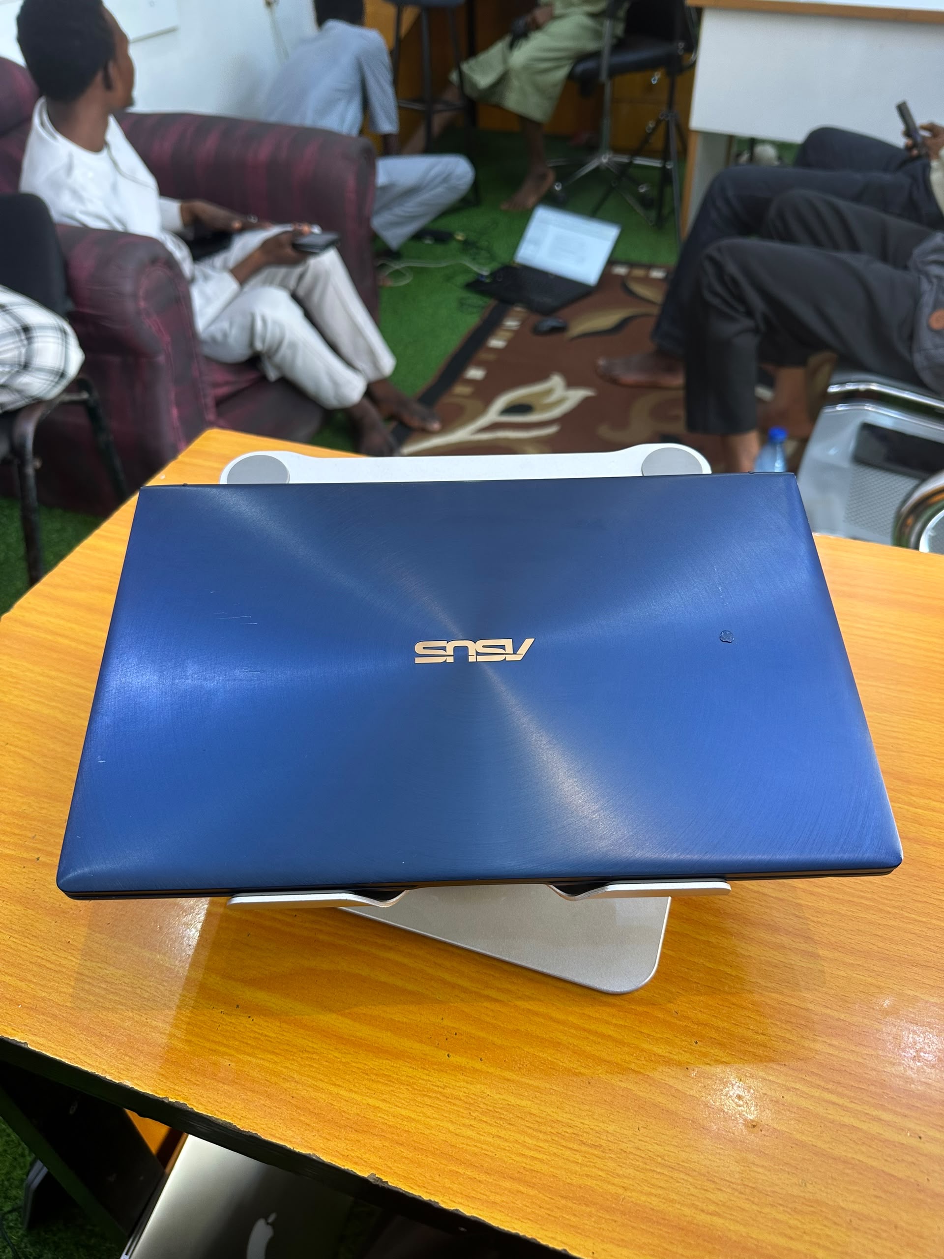 ASUS angle